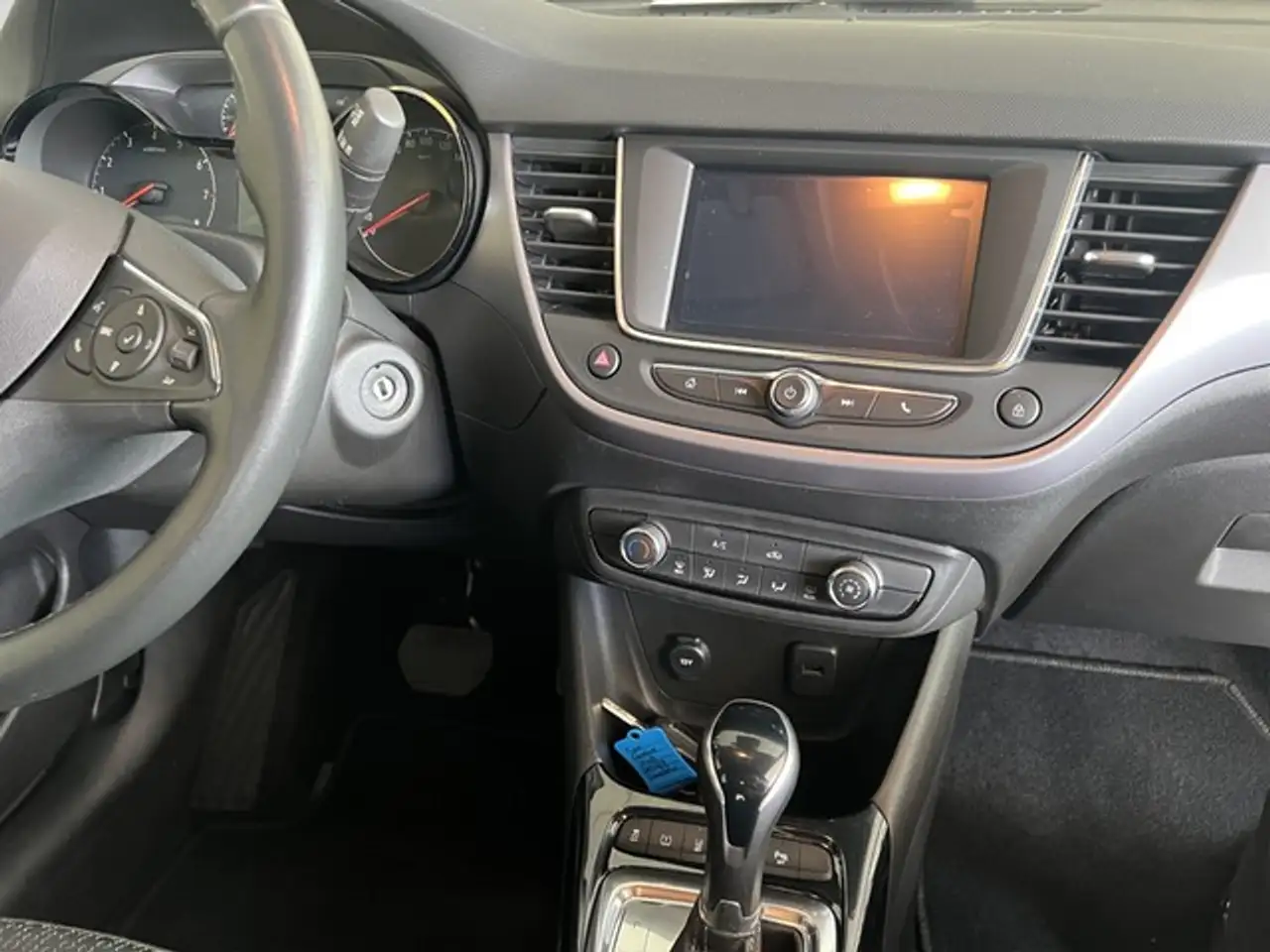 Opel Crossland Enjoy ALLWETTER PDC DAB TEMPOMAT — Galerie du véhicule 11