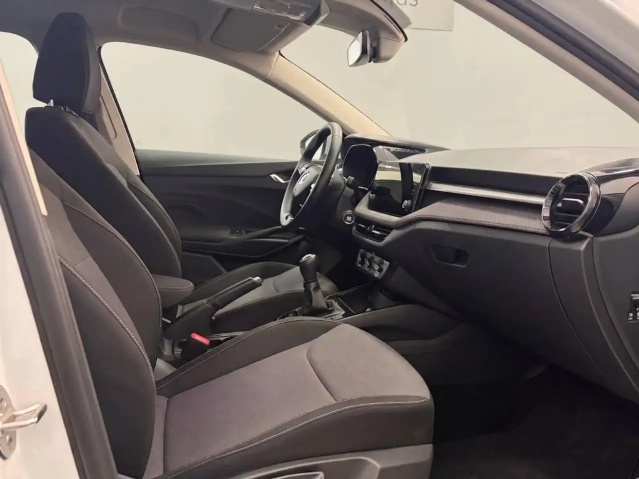 Skoda Fabia 1.0 TSI Selection 70kW — Galería del vehículo 5