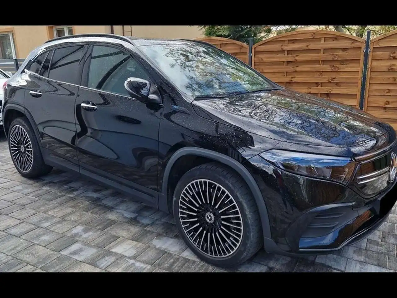 Mercedes-Benz EQA 300 4Matic AMG Line — Schwangau