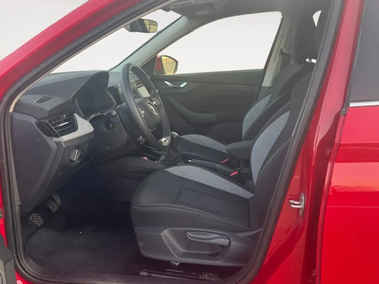 Skoda Kamiq TODOTERRENO 1.0 TSI 70KW SELECTION 95 5P — معرض صور السيارة 10