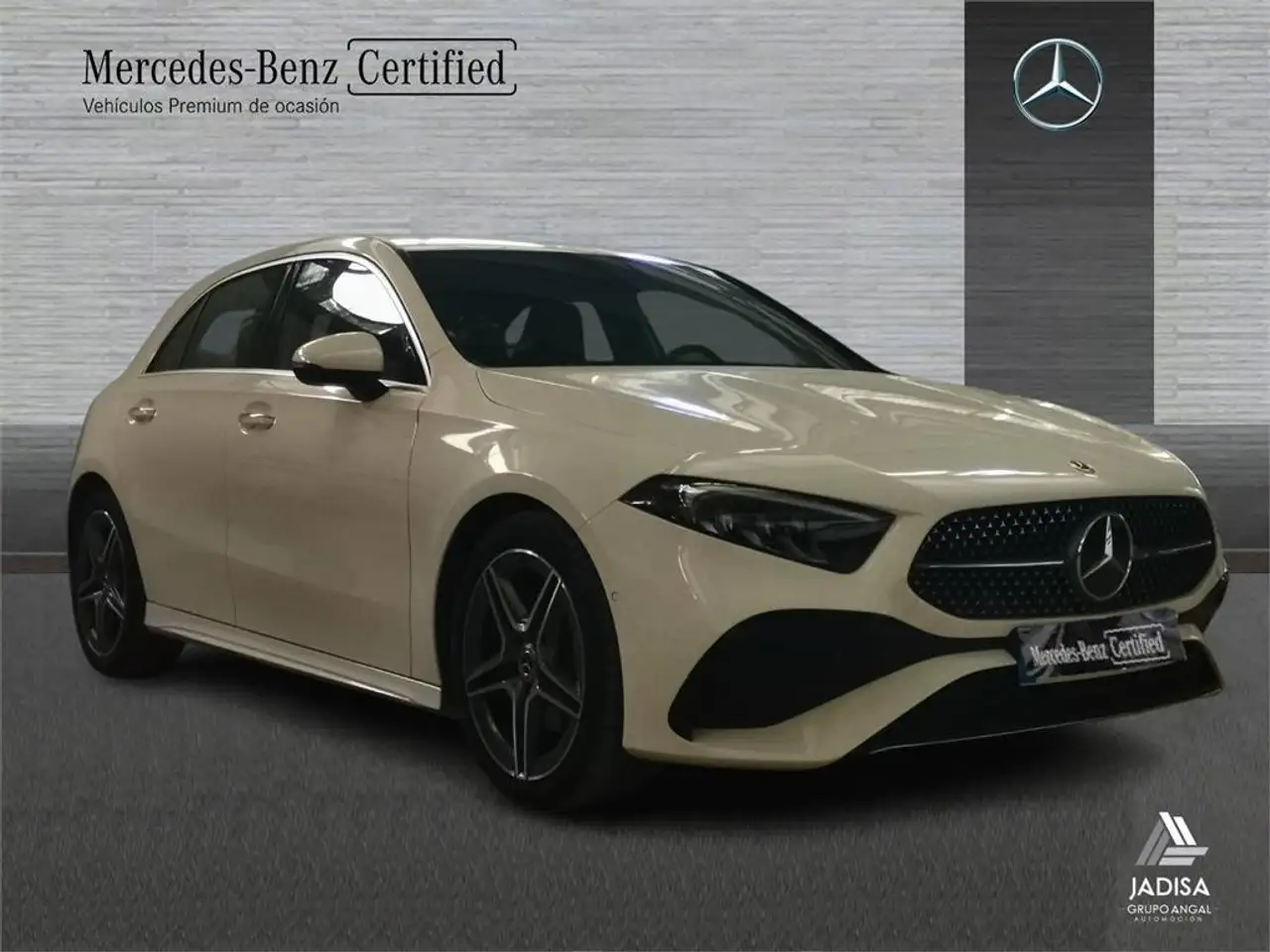 Mercedes-Benz A 180 d — Vehicle gallery 13