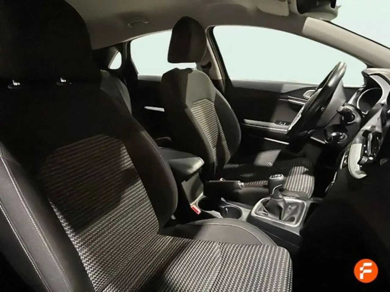 Kia Ceed / cee'd 1.0 T-GDI Concept 100 — Galería del vehículo 16