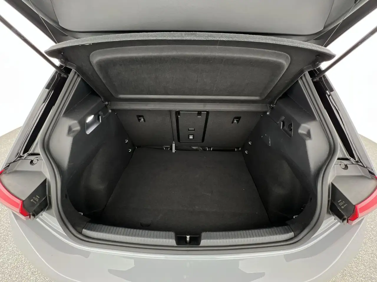 Volkswagen ID.3 Pro Move*NAVI*SHZ*RFK*uvm — Galerie du véhicule 18