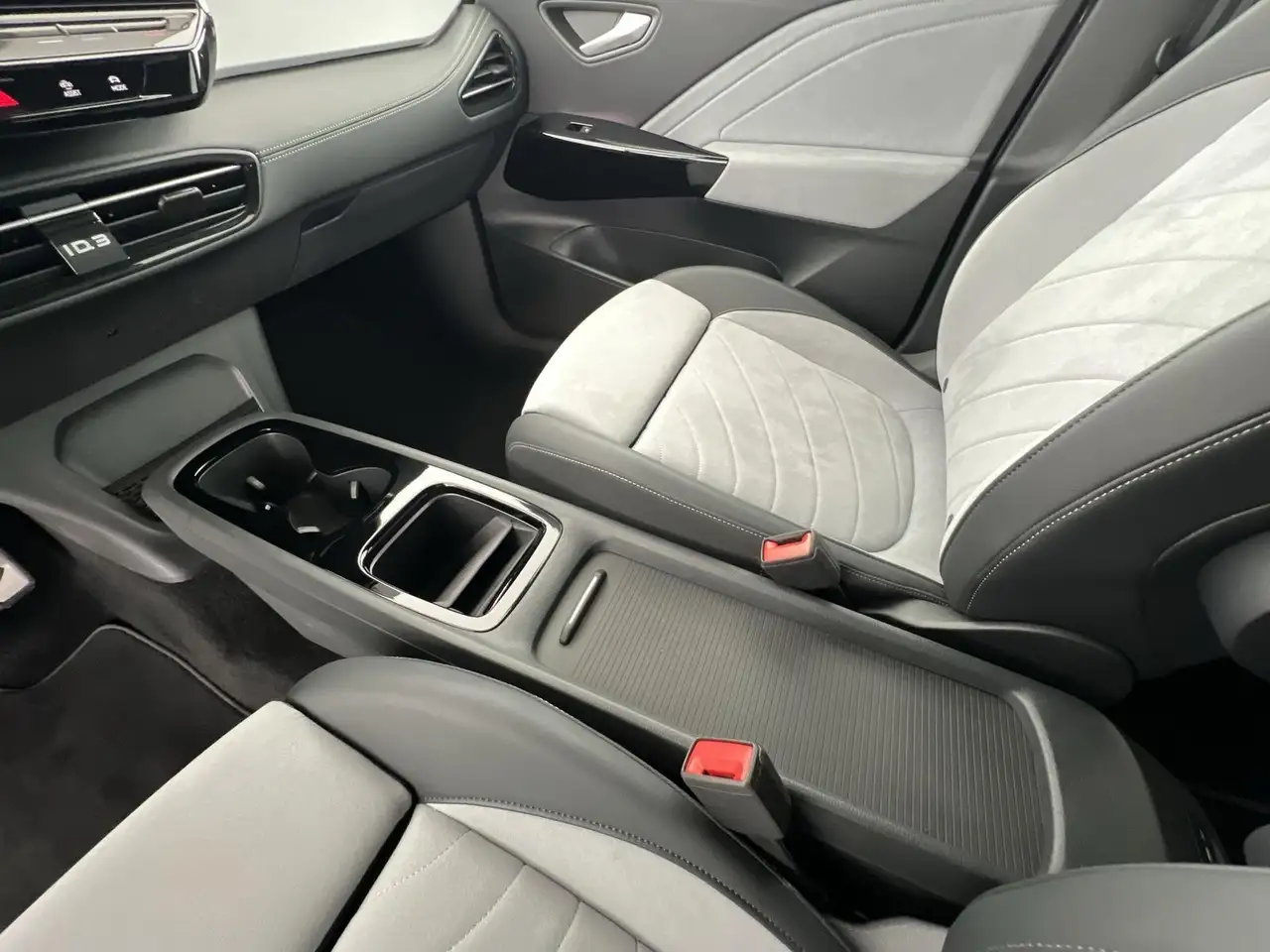 Volkswagen ID.3 Pro Move*NAVI*SHZ*RFK*uvm — Galerie du véhicule 17