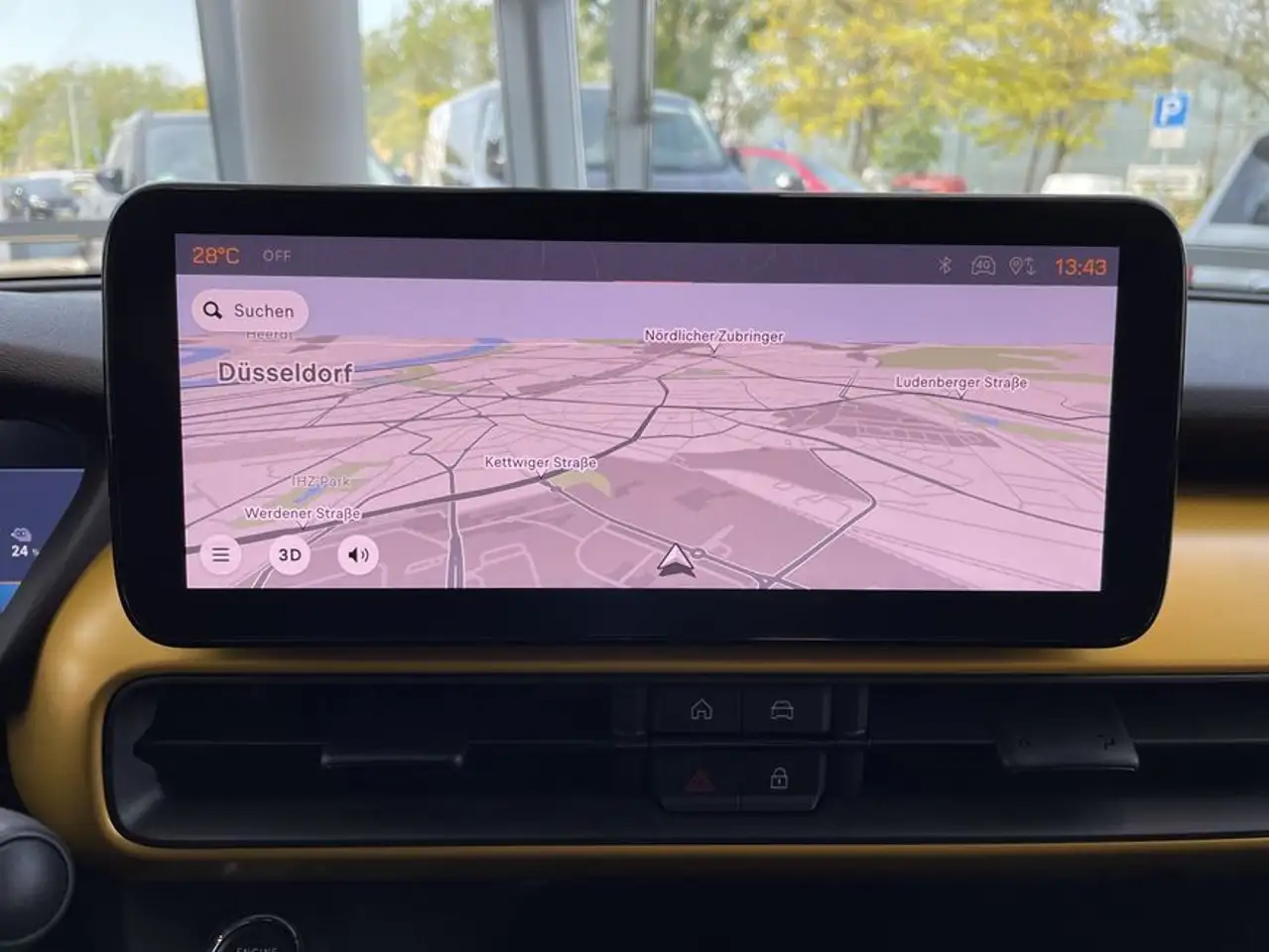 Jeep Avenger Summit Infotainment Paket — Galerie du véhicule 12