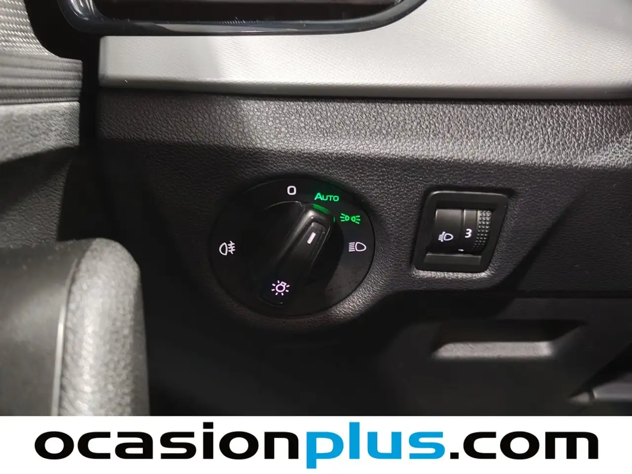 Skoda Kamiq 1.0 TSI Sport 81kW — معرض صور السيارة 10