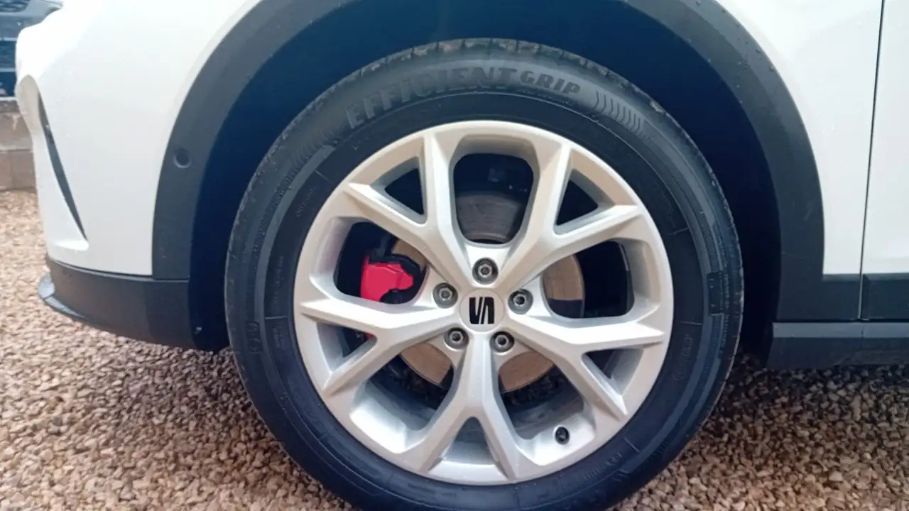 SEAT Arona FR 1,5TSI+Automatik+Navi+Kamera — Galerie du véhicule 8