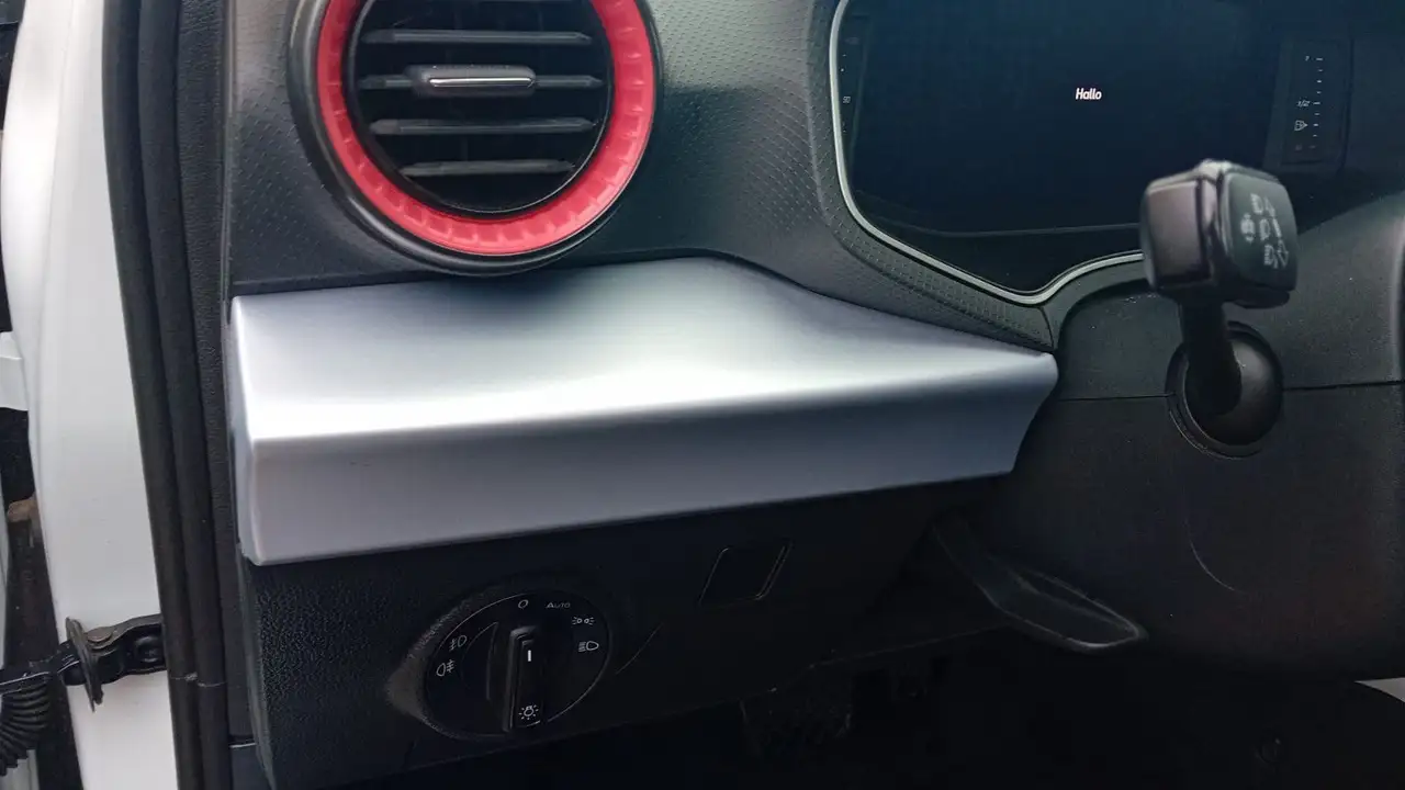 SEAT Arona FR 1,5TSI+Automatik+Navi+Kamera — Galerie du véhicule 12