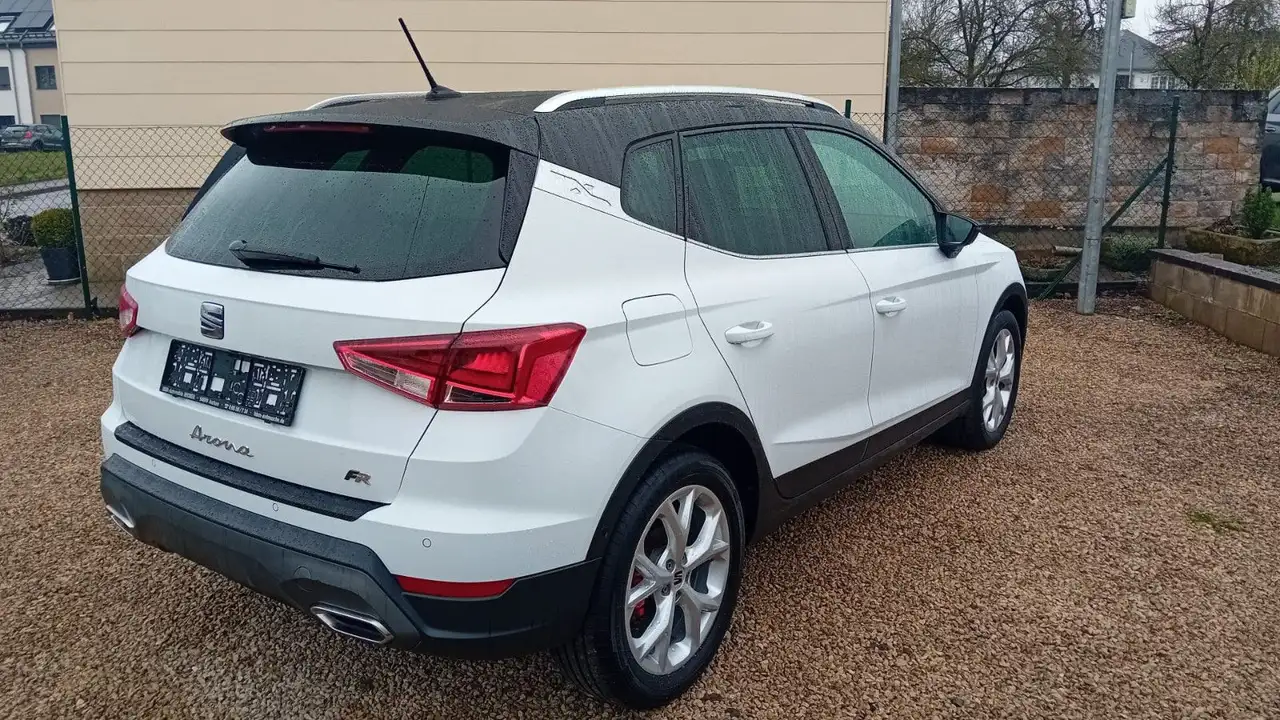 SEAT Arona FR 1,5TSI+Automatik+Navi+Kamera — Galerie du véhicule 5