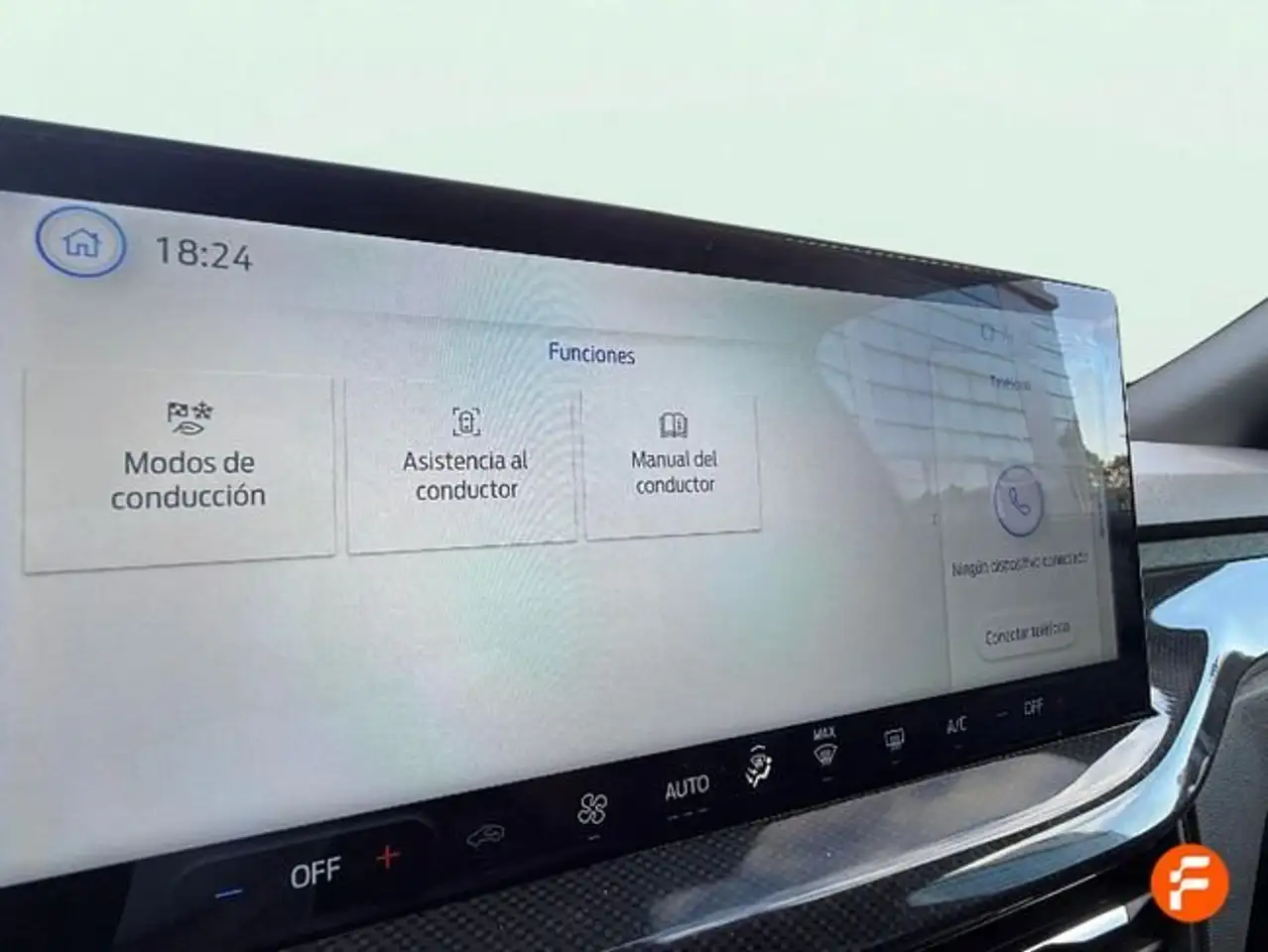 Ford Focus 1.0 Ecoboost MHEV 92kW ST-Line — معرض صور السيارة 27