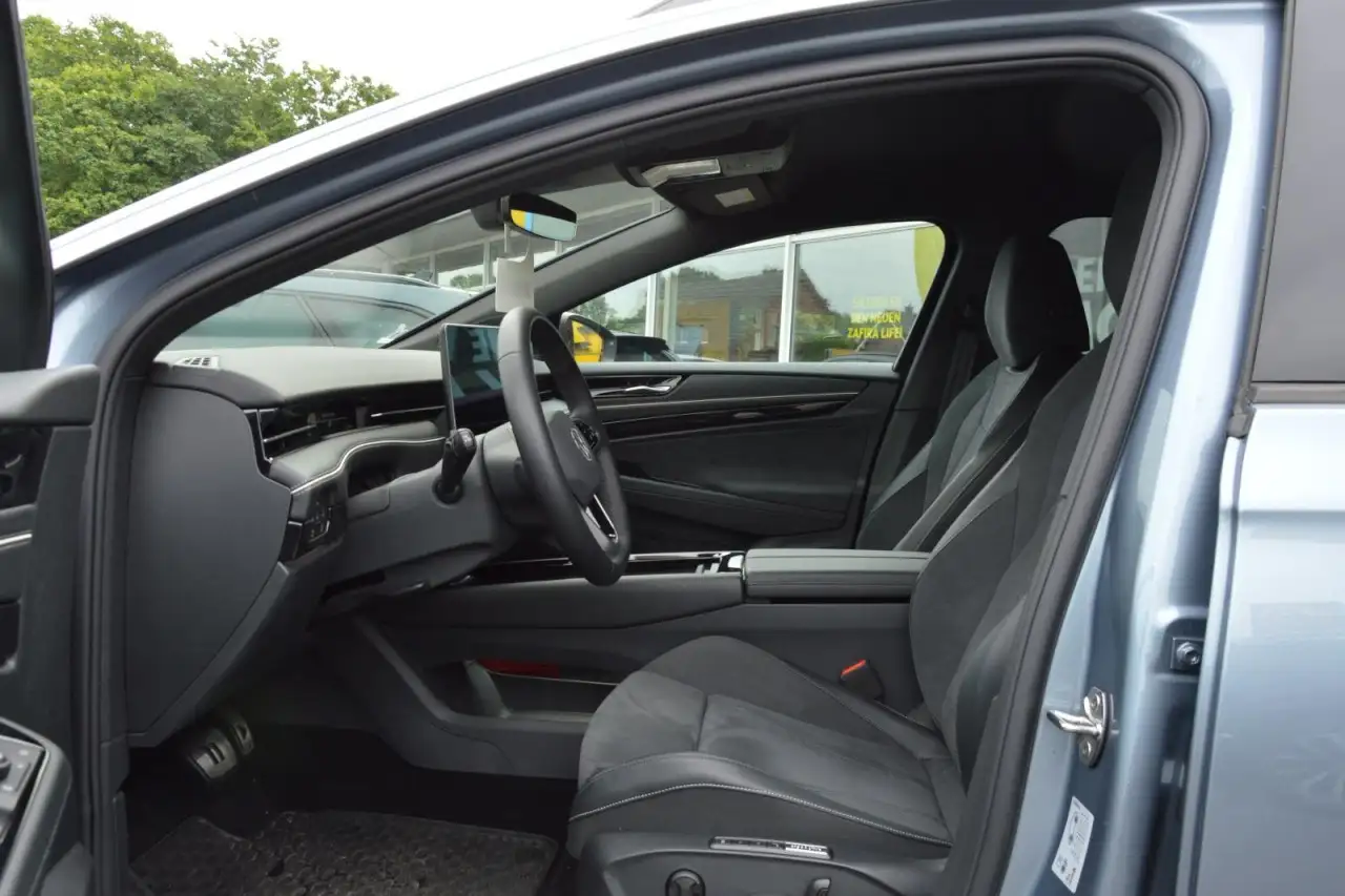 Volkswagen ID.7 Tourer Pro/AreaView/Navi Pro Max/Allwetterr. — معرض صور السيارة 11