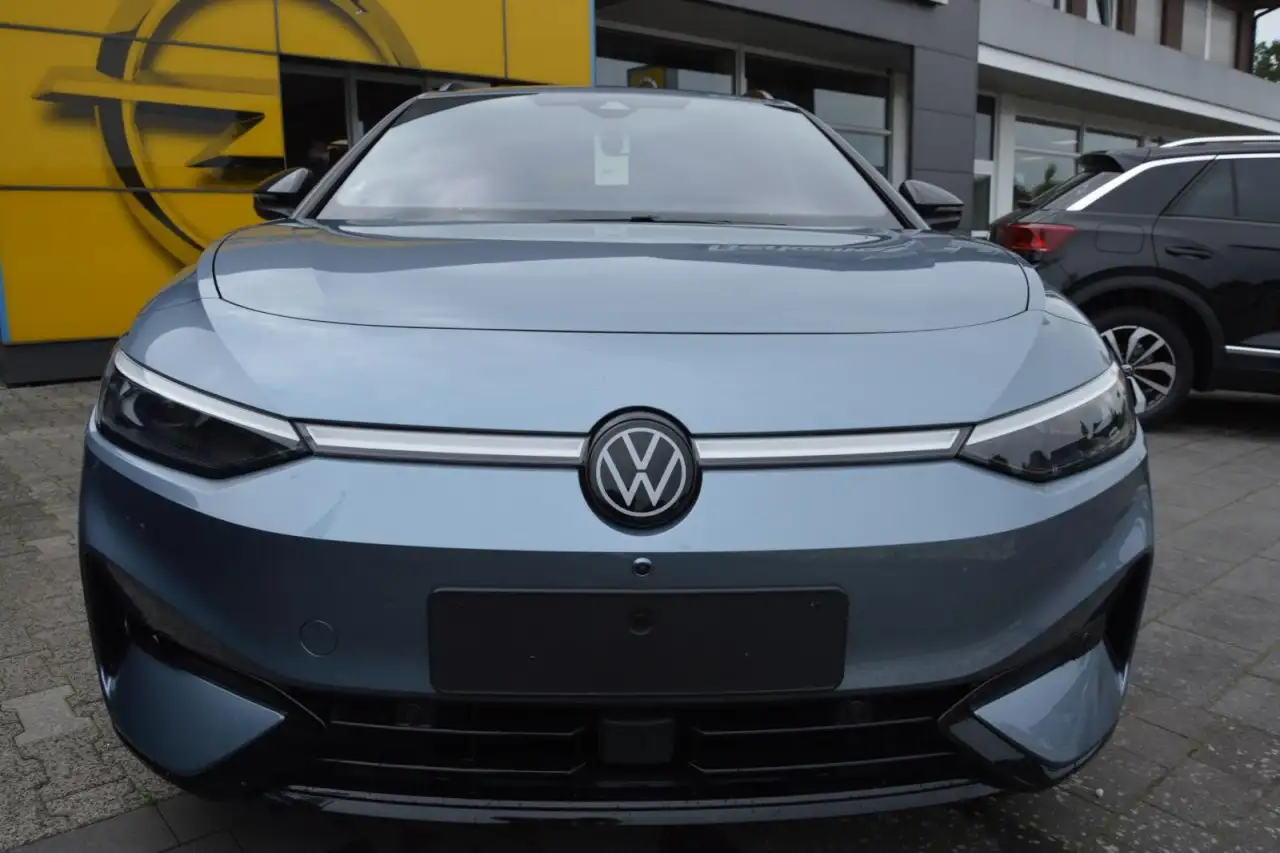 Volkswagen ID.7 Tourer Pro/AreaView/Navi Pro Max/Allwetterr. — معرض صور السيارة 6