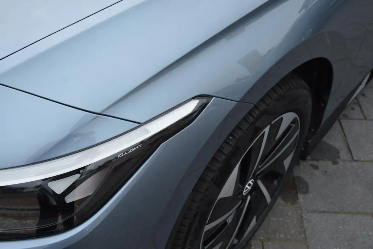 Volkswagen ID.7 Tourer Pro/AreaView/Navi Pro Max/Allwetterr. — معرض صور السيارة 7