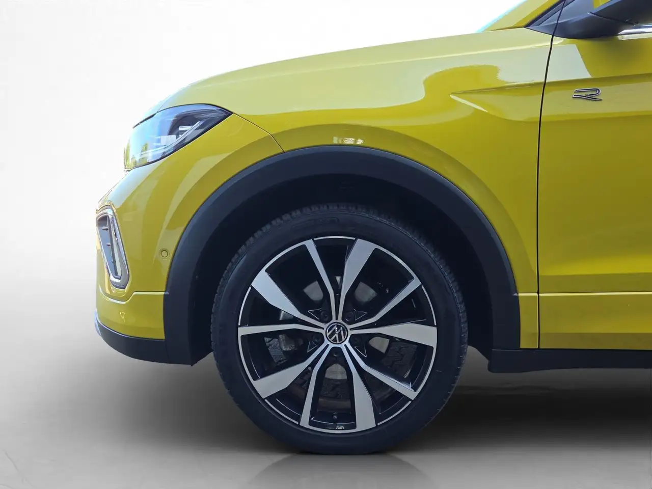 Volkswagen T-Cross 1.5 TSI R-Line Navi*AHK*IQ-Light*IQ-Driv — معرض صور السيارة 13