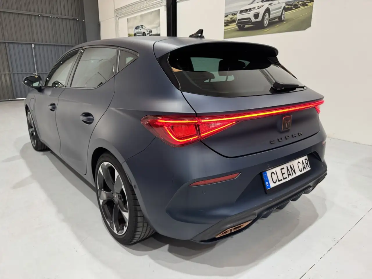 CUPRA Leon 1.4 TSI e-Hybrid DSG 204 — معرض صور السيارة 4