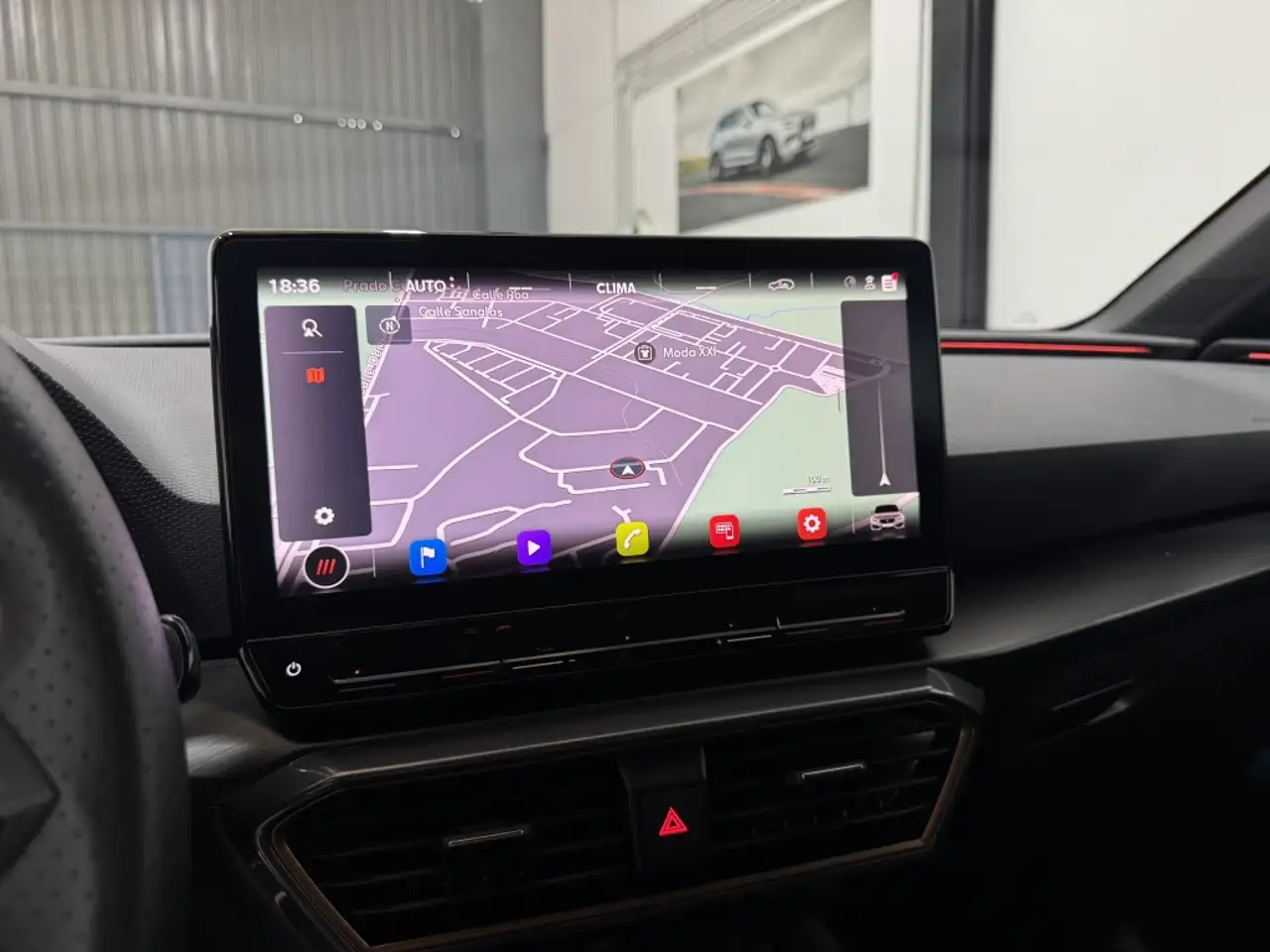 CUPRA Leon 1.4 TSI e-Hybrid DSG 204 — معرض صور السيارة 26