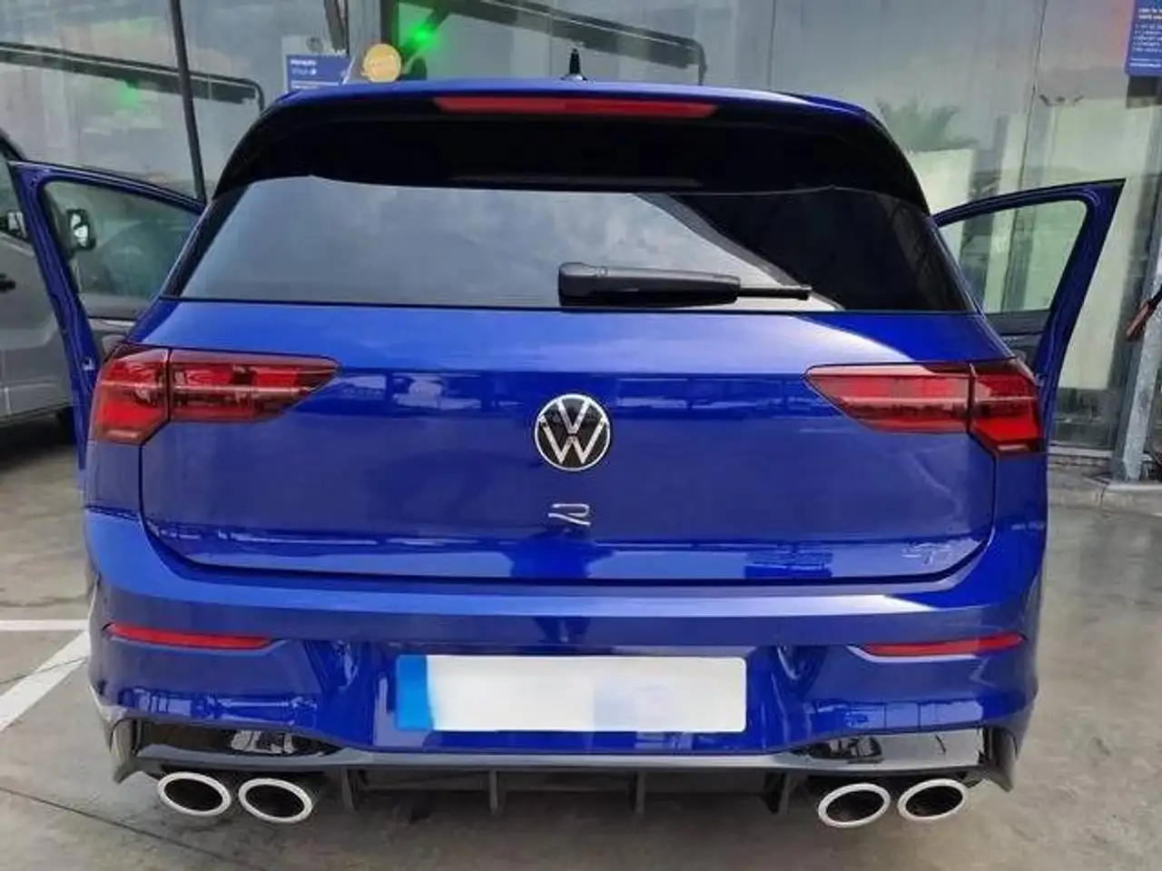 Volkswagen Golf R Golf 2.0 TSI R DSG 235kW R — Galería del vehículo 3