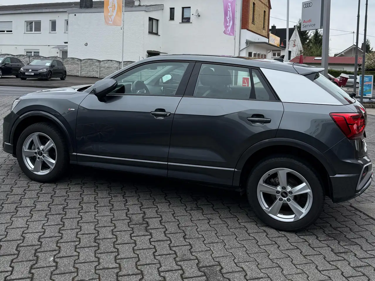 Audi Q2 S line — معرض صور السيارة 4