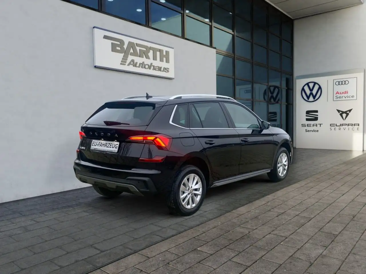 Skoda Kamiq 1.0 Selection+DSG+LED+GRA+RÜCKFAHRK+SITZH+ — Galería del vehículo 3
