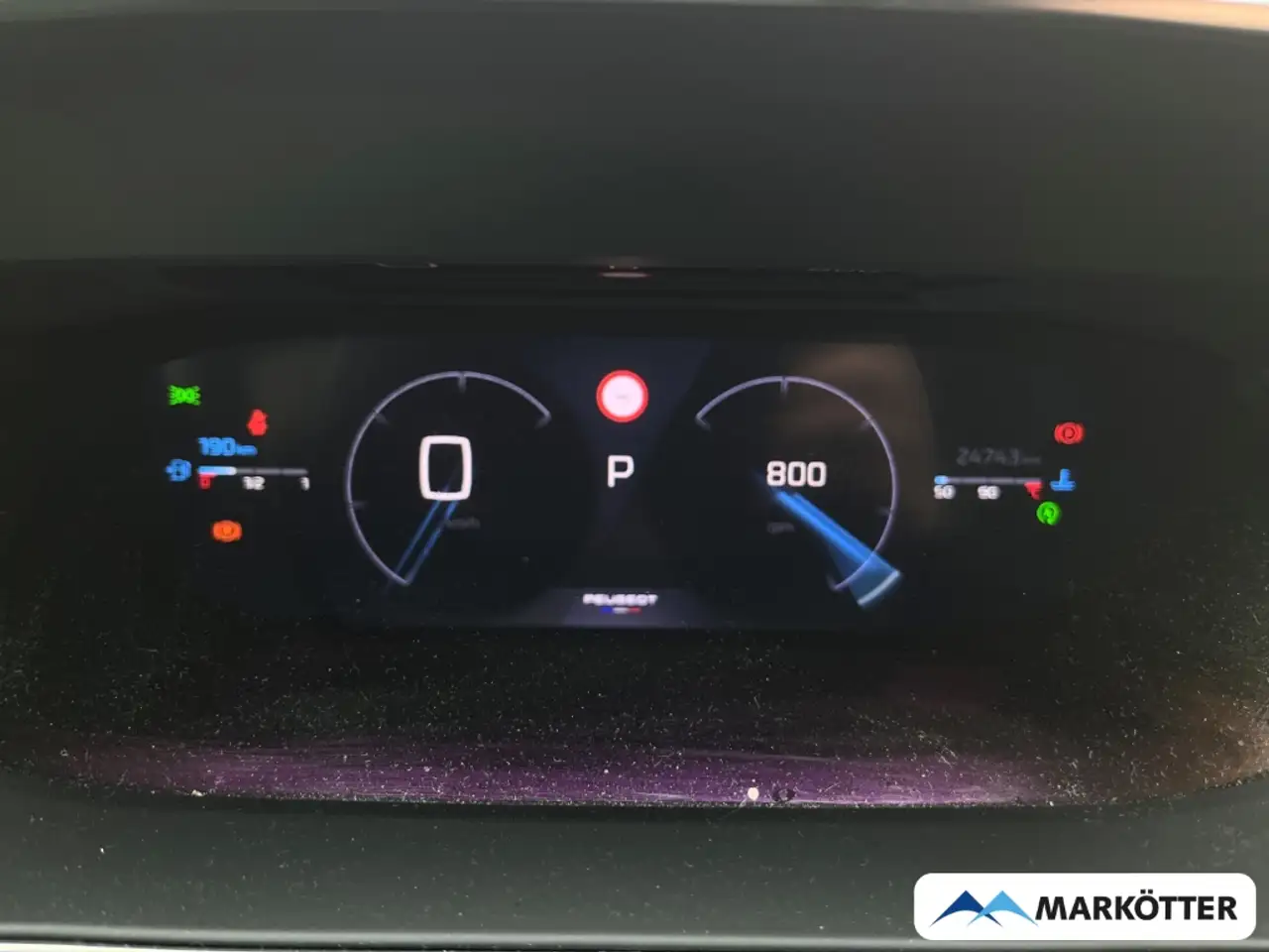 Peugeot 2008 GT PureTech 130 SHZ/TEMP/CAM/MSGE — Vehicle gallery 17