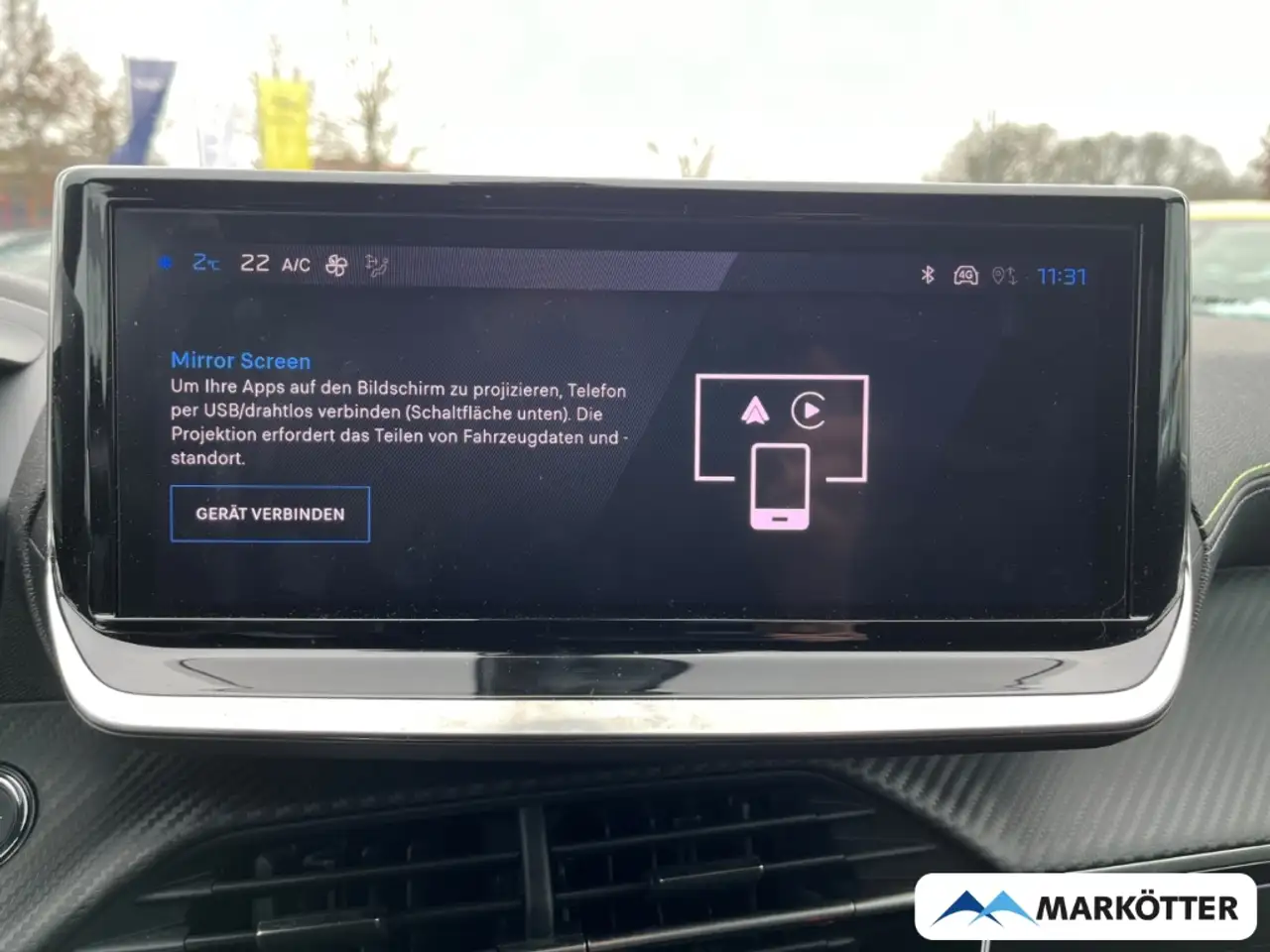 Peugeot 2008 GT PureTech 130 SHZ/TEMP/CAM/MSGE — Vehicle gallery 25