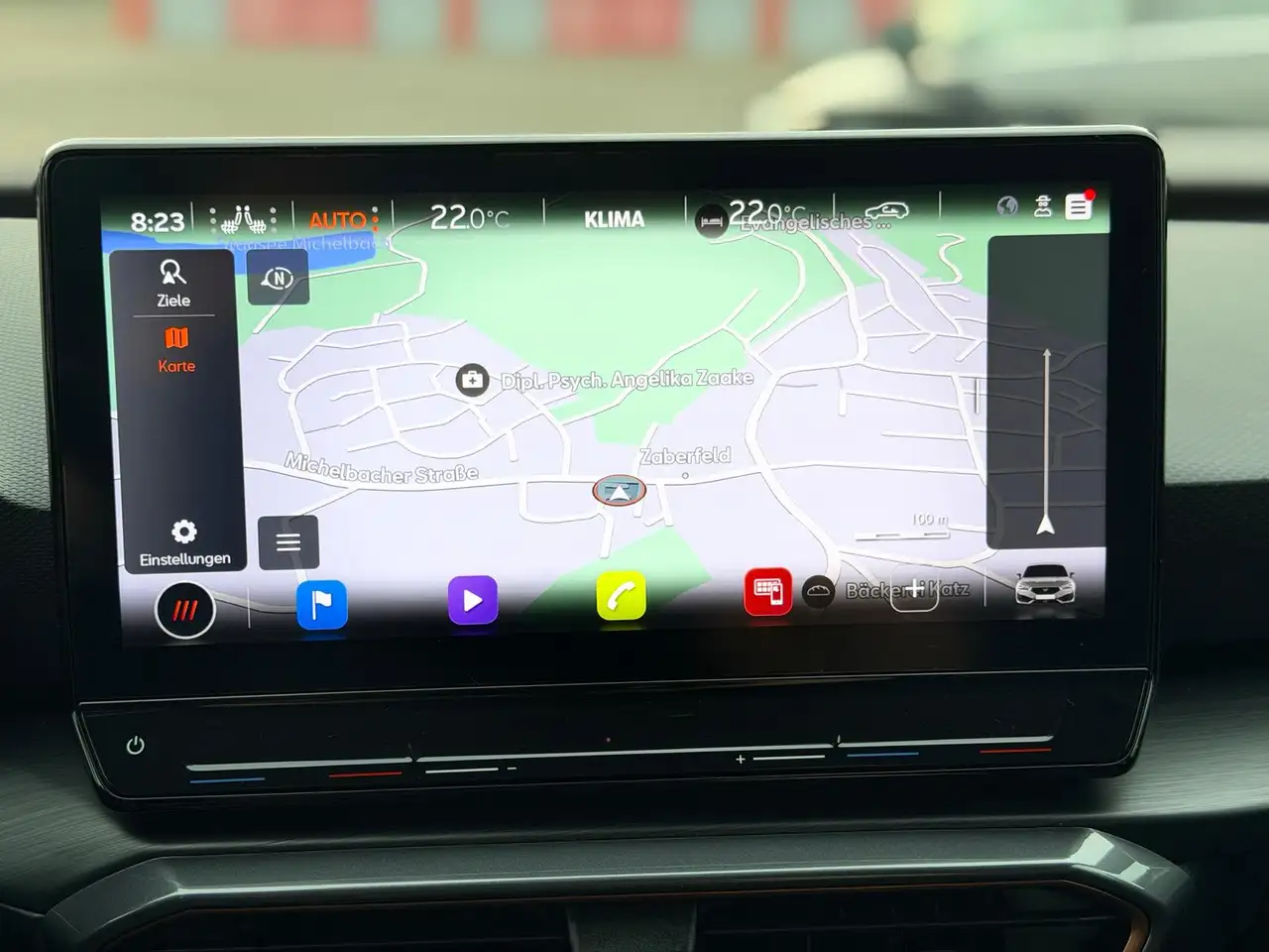 CUPRA Leon 2.0 TSI VZ NAVI | RFK | Full Link | ACC — معرض صور السيارة 9