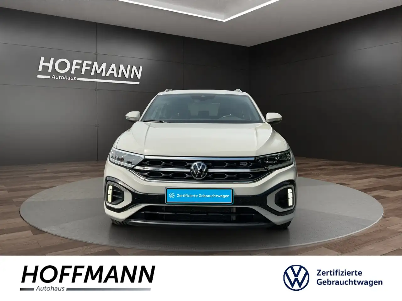 Volkswagen T-Roc 1.0 TSI R-Line ACC+LED+SHZ — Vehicle gallery 2