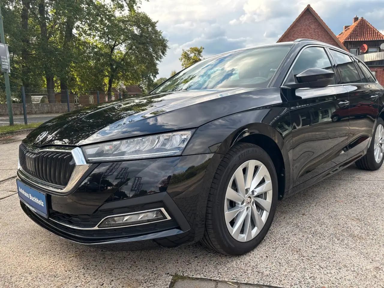 Skoda Octavia 1.5 eTSI Combi Style*ACC*Columbus*Headup — Bispingen