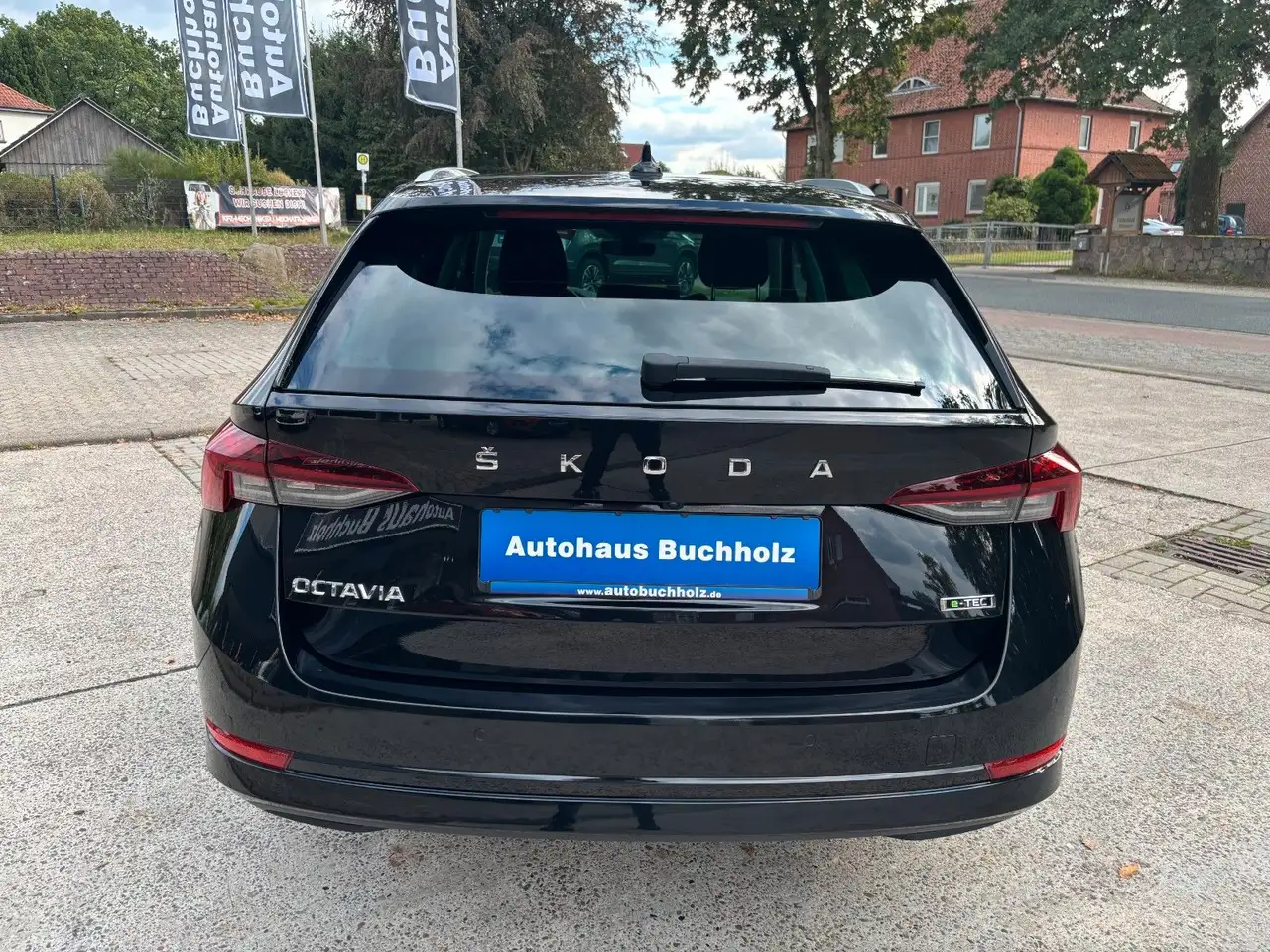 Skoda Octavia 1.5 eTSI Combi Style*ACC*Columbus*Headup — معرض صور السيارة 6