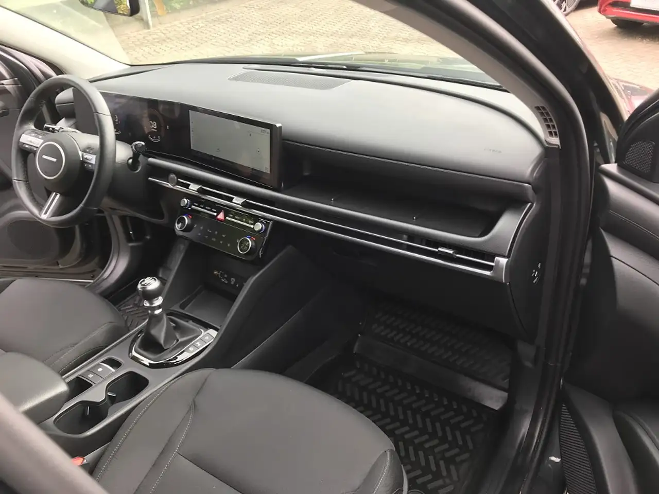Hyundai TUCSON 1.6 T-GDI Select 2WD — معرض صور السيارة 15