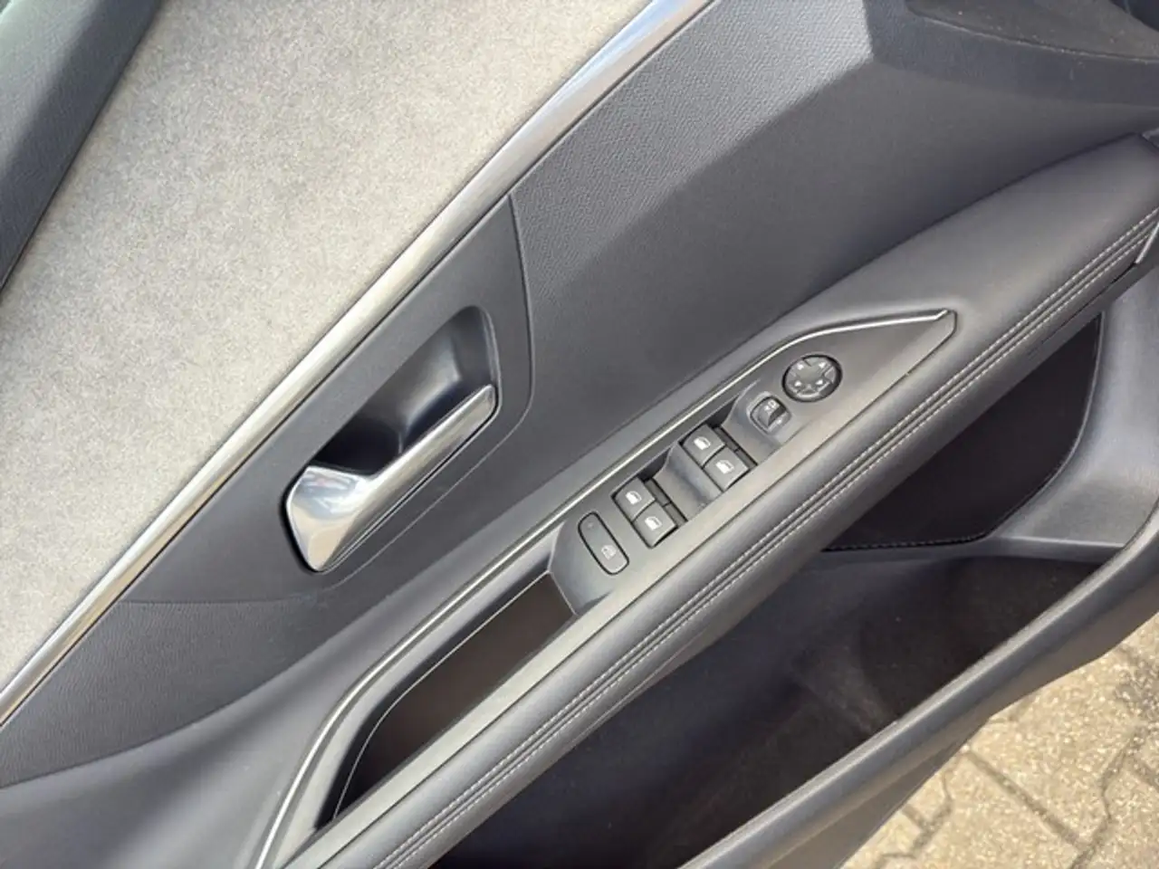 Peugeot 3008 GT PureTech 130 EAT8 — معرض صور السيارة 11