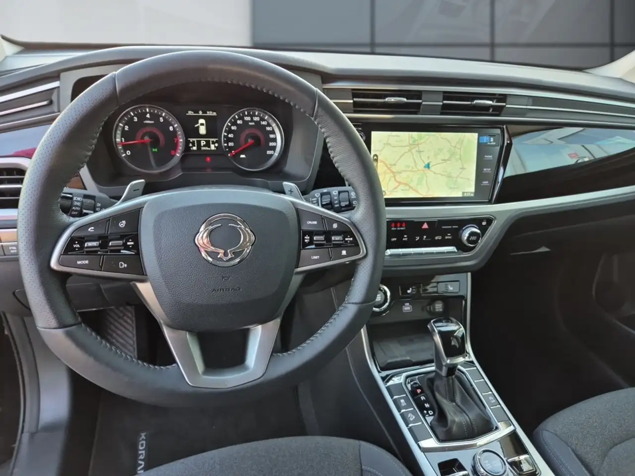 SsangYong Korando 1.5 T-GDI Ruby 4x4 *ALLRAD*AUTOMATIK*LED*NAVI*KAMERA*SHZ*PDC* — Galerie du véhicule 11