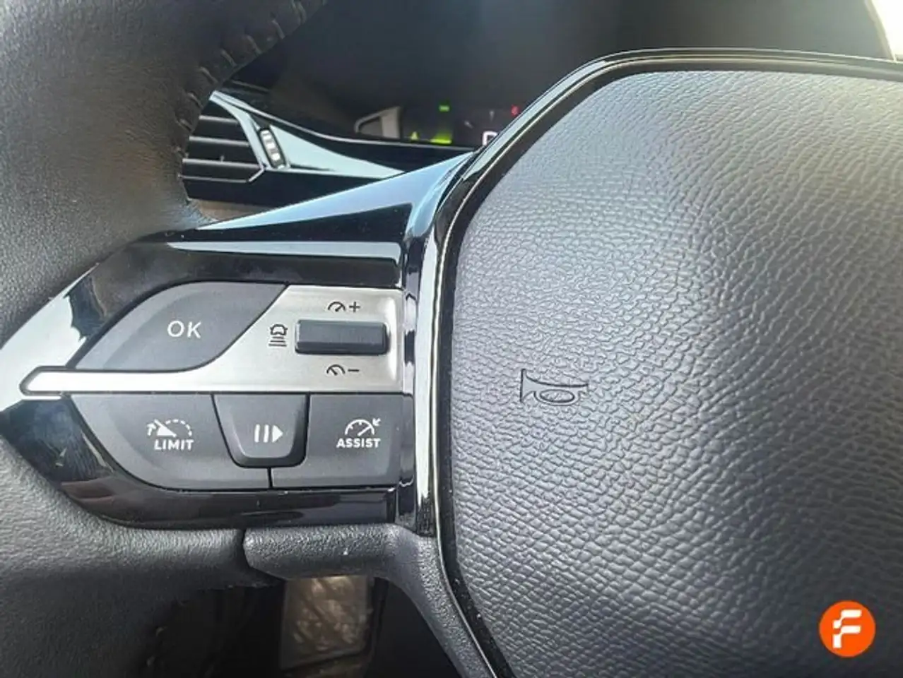 Peugeot 308 1.2 PureTech S&S Allure 130 — معرض صور السيارة 24