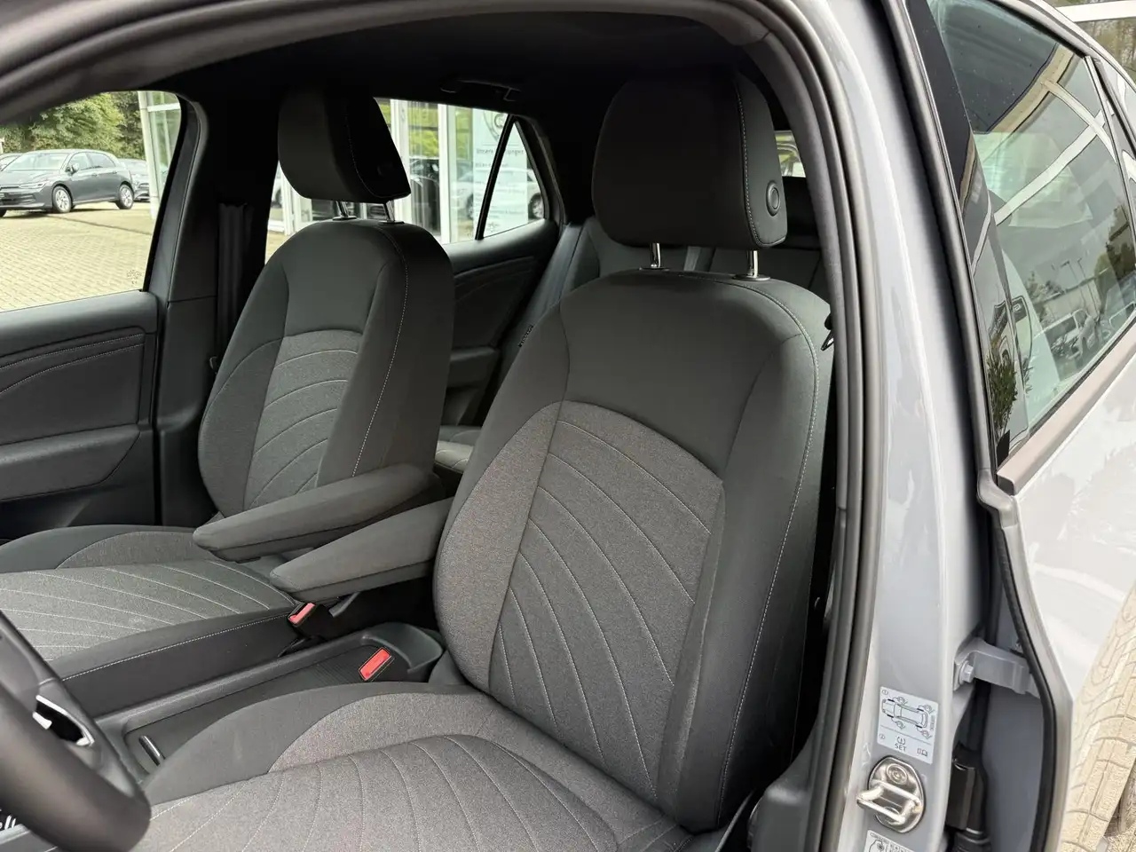 Volkswagen ID.3 Pro 150 kW 62KWh,Ambiente,CarPlay,LED-Licht — Galerie du véhicule 16