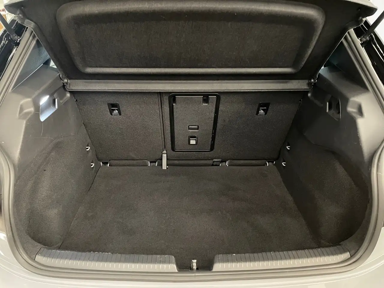 Volkswagen ID.3 Pro Move *LED*KAMERA*NAVI*SITZHZG*APPCON*ACC* — Galería del vehículo 16