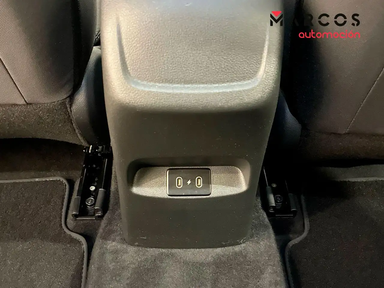 Hyundai i30 1.0 TGDI Klass 48V 100 — معرض صور السيارة 22