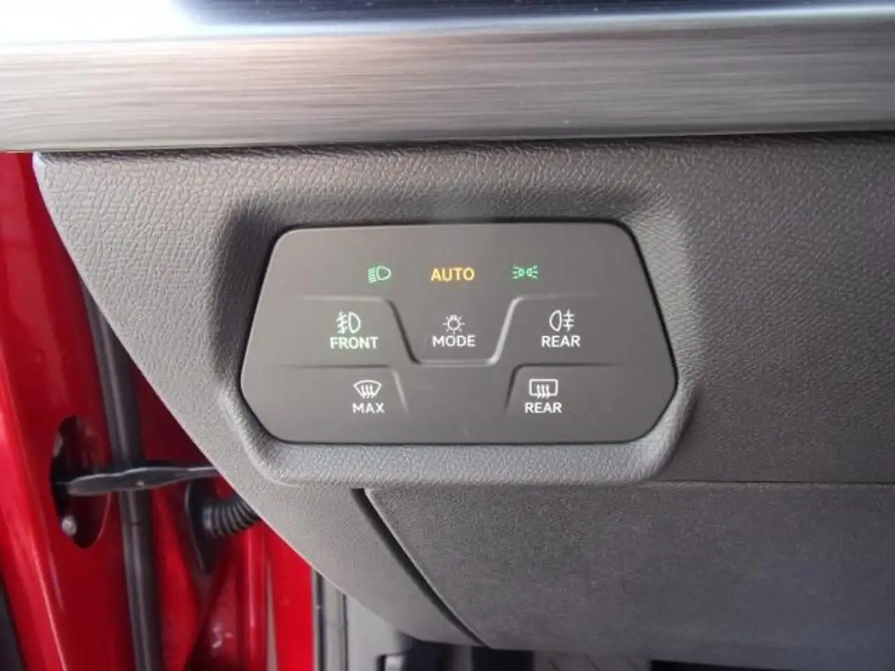 CUPRA Leon LEON SPORTSTOURER 2.0 TSI DSG NAVI SITZHEIZ. EPH — Galerie du véhicule 18