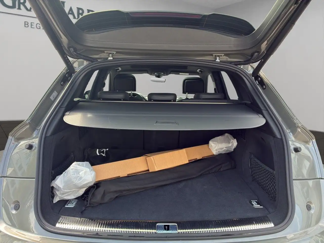 Audi Q5 55 TFSIe qu. S line Matrix AHK ACC Kamera — معرض صور السيارة 15