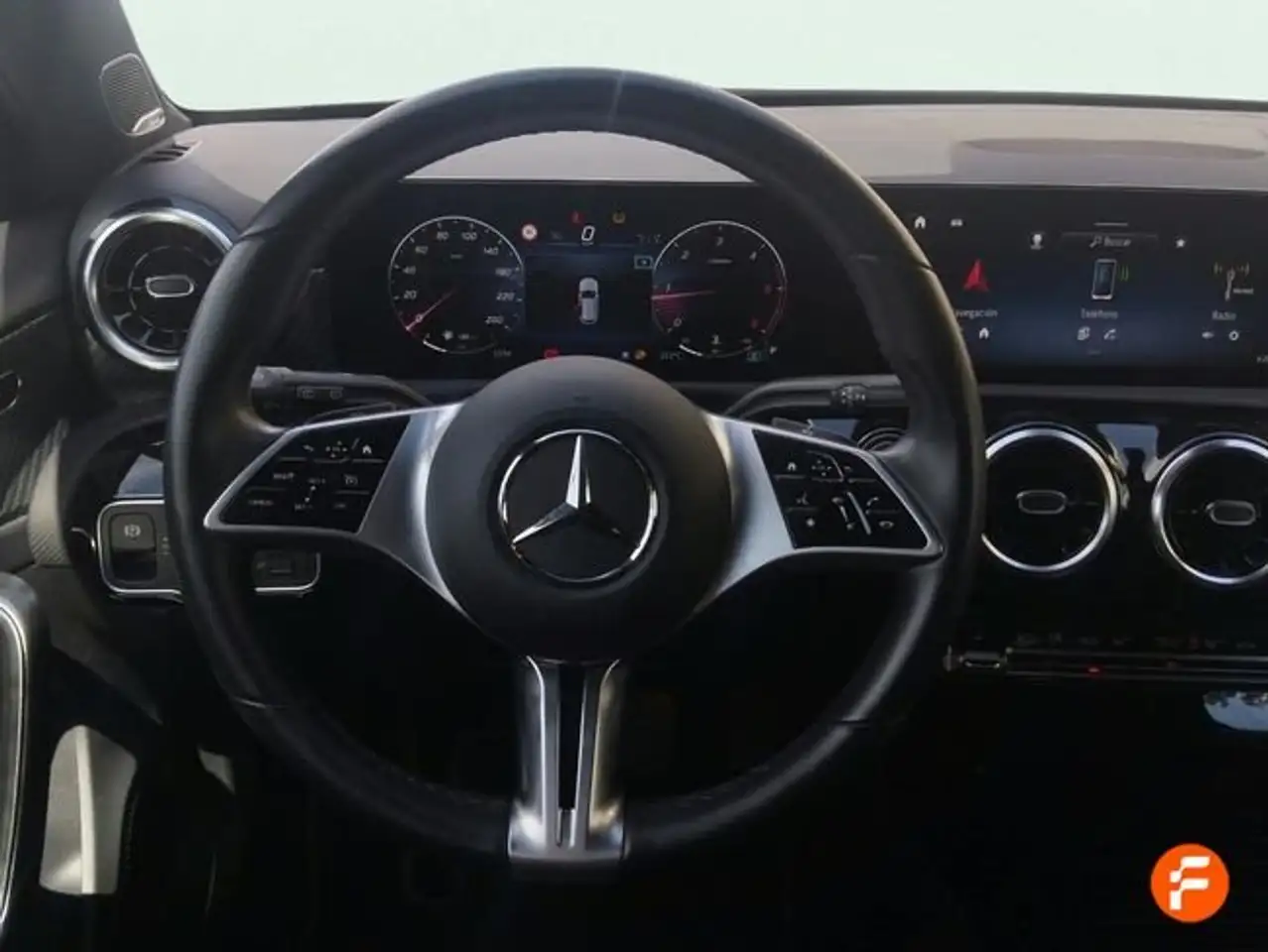 Mercedes-Benz A 200 d — Vehicle gallery 12