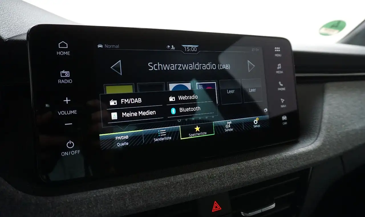 Skoda Kamiq Selection ACC KAMERA PANO MATRIX SCHECKHF — معرض صور السيارة 22