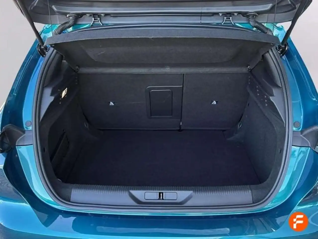 Peugeot 308 1.2 PureTech S&S Allure 130 — Vehicle gallery 18