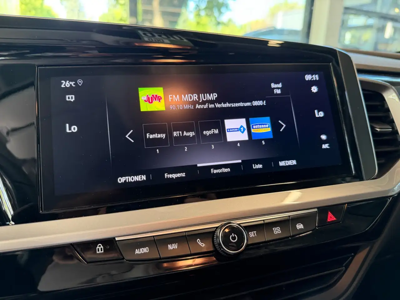 Opel Grandland 1.2 Turbo Ultimate Alcantara+LED+Navi — معرض صور السيارة 22