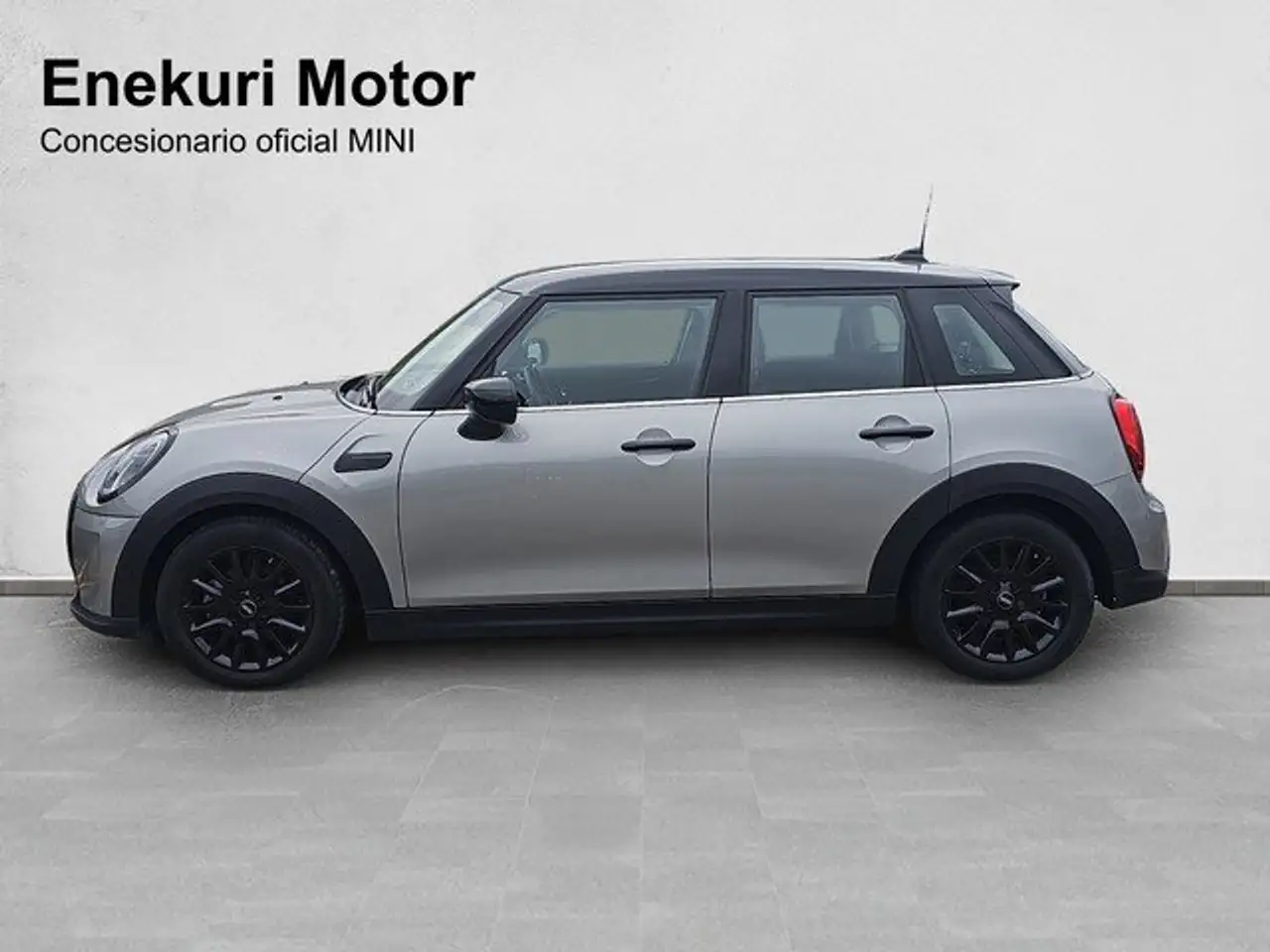 MINI Cooper Aut. — Galería del vehículo 3