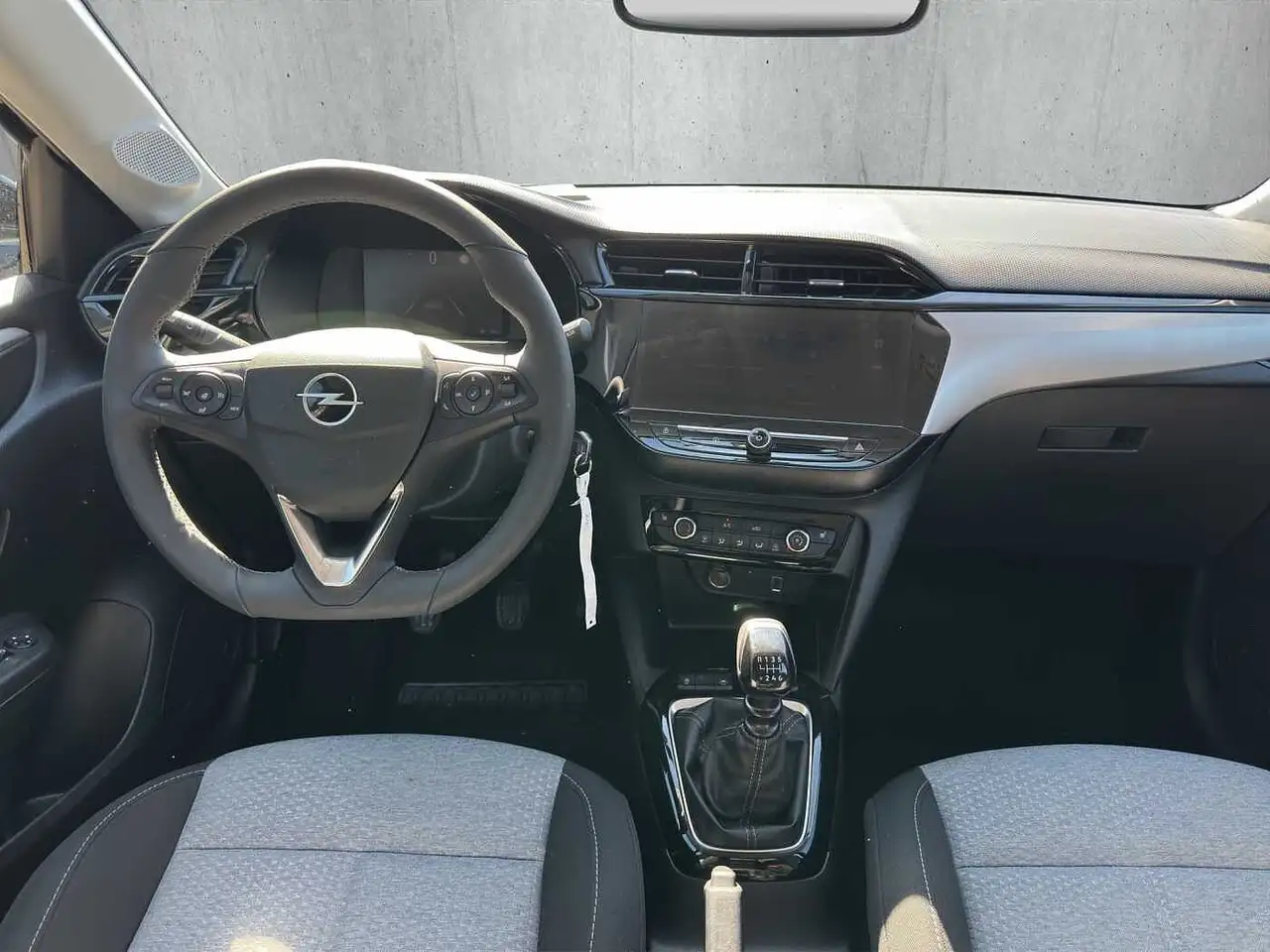 Opel Corsa GS //Kamera/Sitzheizung/PDC — Vehicle gallery 4