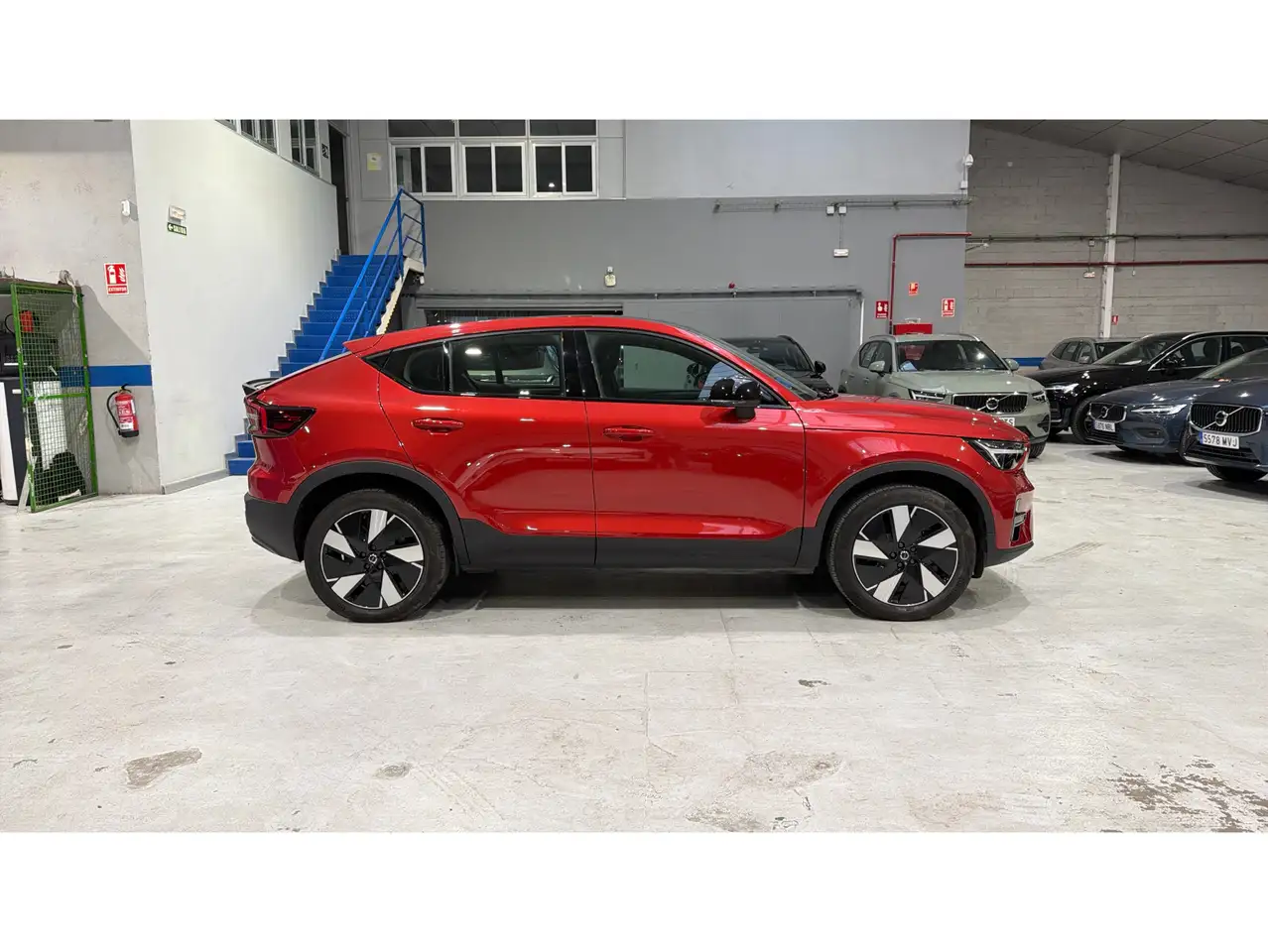 Volvo C40 Recharge Single Eléctrico Core — Vehicle gallery 32