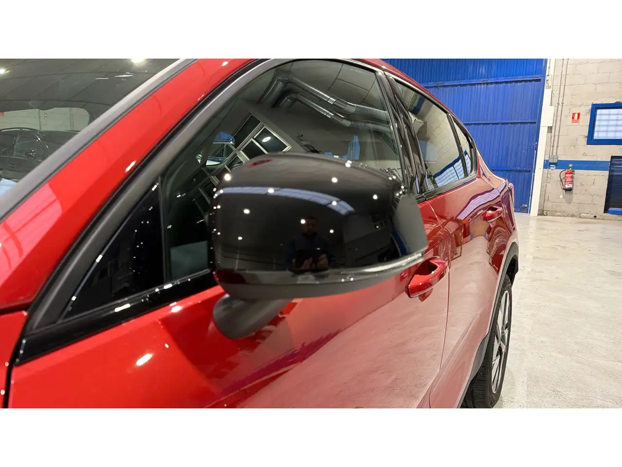 Volvo C40 Recharge Single Eléctrico Core — Vehicle gallery 37