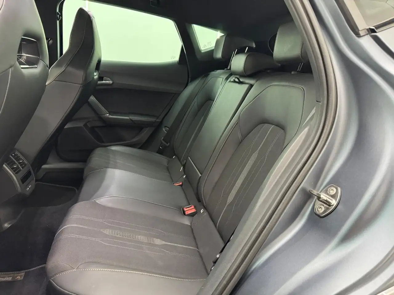 CUPRA Formentor 2.0 TSI 310 VZ DSG 4Drive — معرض صور السيارة 35