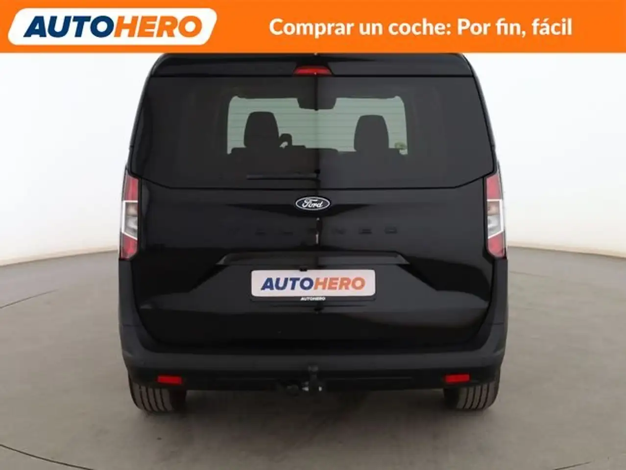 Ford Tourneo Courier 1.0 Ecoboost Titanium — معرض صور السيارة 5