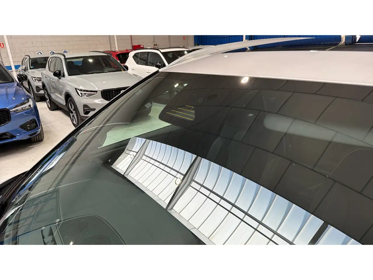 Volvo XC40 B4 Core Aut. — Galerie du véhicule 39