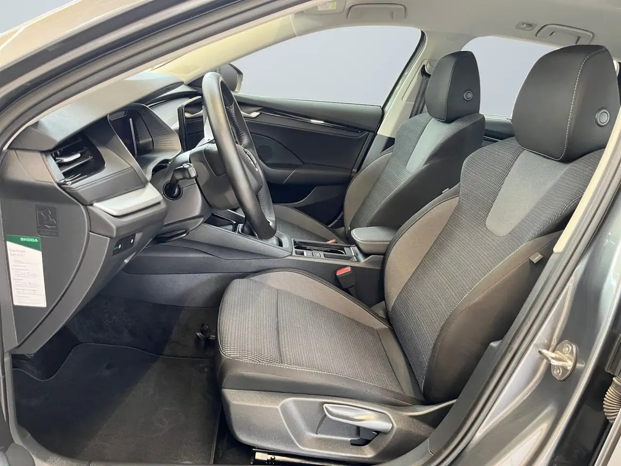 Skoda Octavia Combi Selection 1.5 TSI Digitales-Cockpit — Galería del vehículo 9
